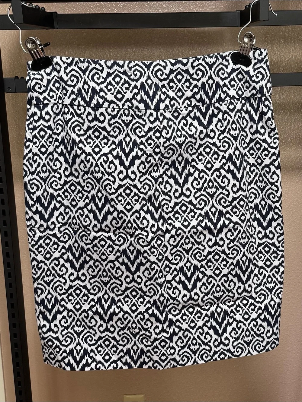 Margaret M Women's Navy and White Patterned A-Line Skirt